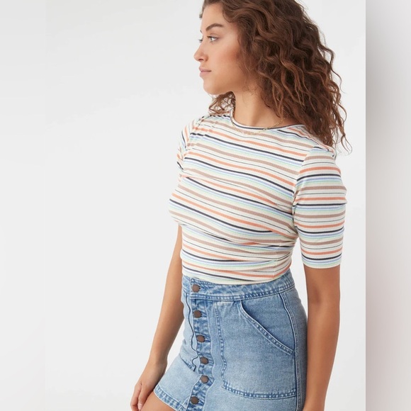 NWT - O'NEILL Kitsy Multi-Way Women's Top - Size S - Picture 3 of 5